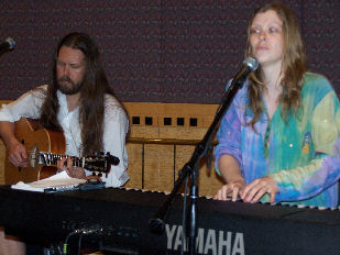 Ben Deschamps on guitar and Heather Dale on piano at Mythic Journeys '06