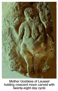 Laussel goddess holding crescent moon