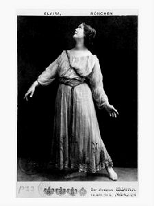 Isadora Duncan, 1903 - 1904 at the Elvira Studio